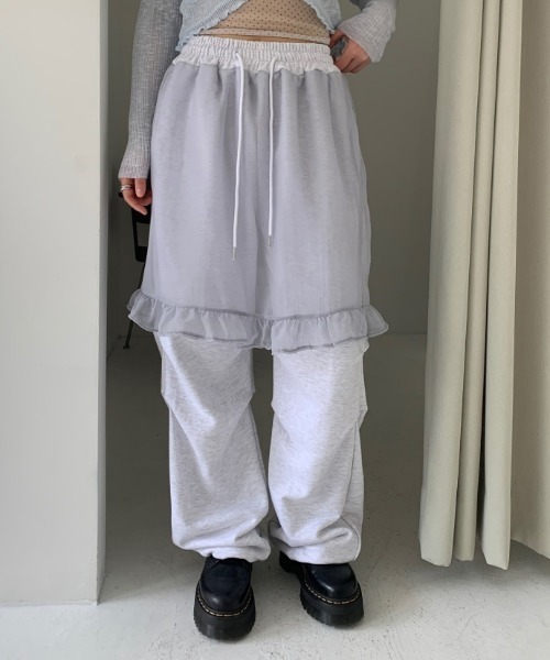 Vipoa(ヴィポア)の「chiffon layered sweat pants(スウェットパンツ・レディース・ブラック/グレー・FREE)」の13枚目の写真