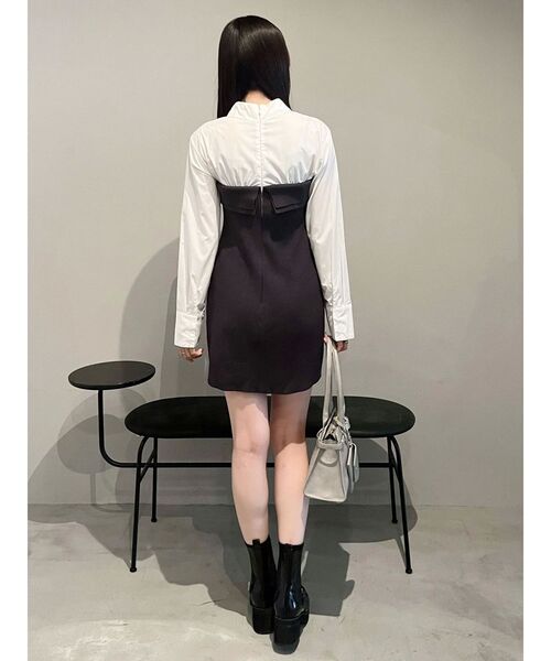 MERCURYDUO(マーキュリーデュオ)の「【WEB限定カラーあり】シャツレイヤード風ニットドッキングミニワンピース(ワンピース・レディース・オフホワイト/ブルー/その他1/ピンク・SMALL/MEDIUM)」の12枚目の写真