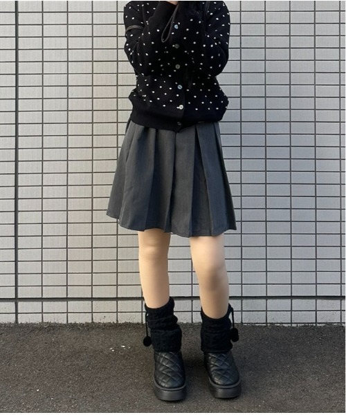 Vini(ヴィニ)の「裏起毛タイツ(0℃~20℃対応)(タイツ/ストッキング・レディース・ブラック/ブラウン/ブラック×ベージュ/チャコールグレー/ベージュ・FREE)」の11枚目の写真