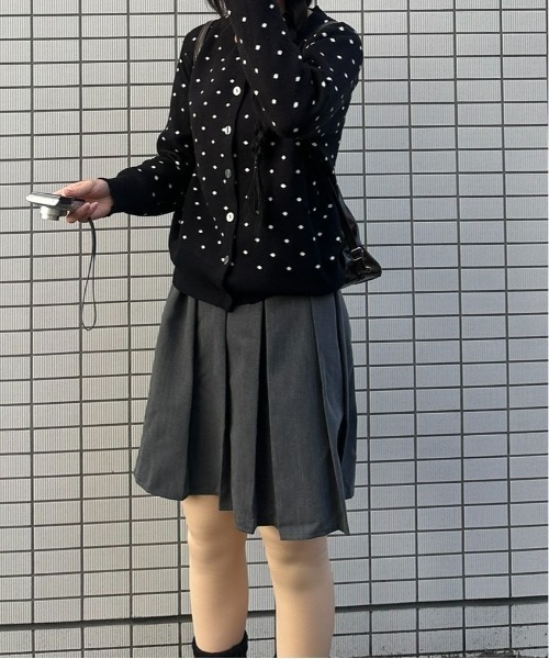 Vini(ヴィニ)の「裏起毛タイツ(0℃~20℃対応)(タイツ/ストッキング・レディース・ブラック/ブラウン/ブラック×ベージュ/チャコールグレー/ベージュ・FREE)」の12枚目の写真