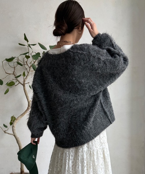 DouDou（ドゥドゥ）の「【WEB限定】シャギーVカーディガン（カーディガン/ボレロ・レディース・ネイビー/チャコールグレー/ブラウン・FREE）」の12枚目の写真