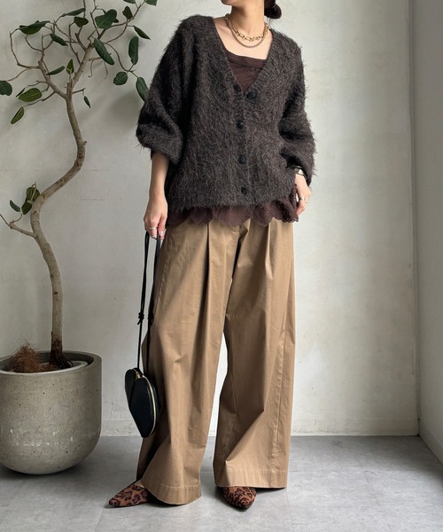 DouDou（ドゥドゥ）の「【WEB限定】シャギーVカーディガン（カーディガン/ボレロ・レディース・ネイビー/チャコールグレー/ブラウン・FREE）」の13枚目の写真