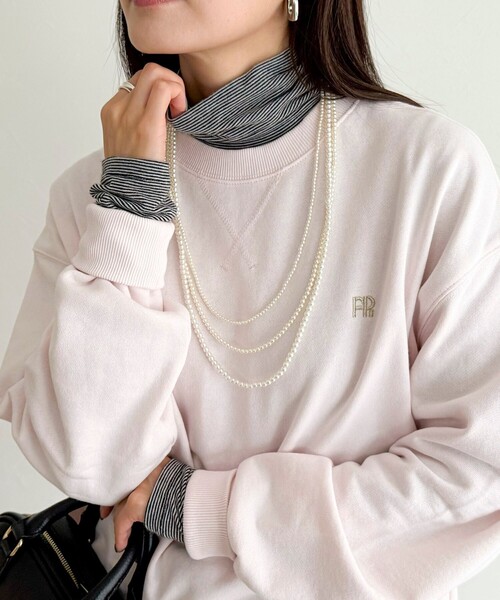 fredy emue（フレディエミュ）の「ウールブレンドシアータートルプルオーバー（その他トップス・レディース・ライトグレー/ブラック/グレイッシュベージュ/ブラック系その他/オフホワイト・38）」の4枚目の写真