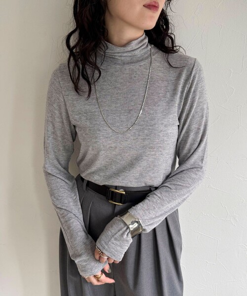 fredy emue（フレディエミュ）の「ウールブレンドシアータートルプルオーバー（その他トップス・レディース・ライトグレー/ブラック/グレイッシュベージュ/ブラック系その他/オフホワイト・38）」の13枚目の写真