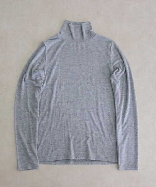 fredy emue（フレディエミュ）の「ウールブレンドシアータートルプルオーバー（その他トップス・レディース・ライトグレー/ブラック/グレイッシュベージュ/ブラック系その他/オフホワイト・38）」の16枚目の写真