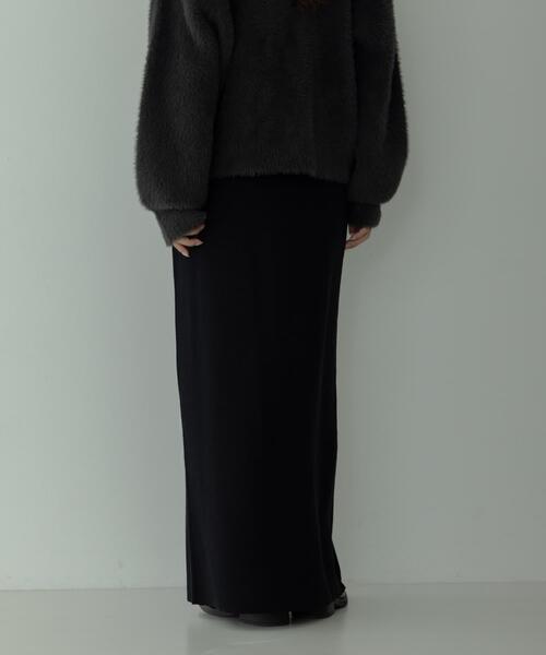 URBAN RESEARCH Sonny Label(アーバンリサーチサニーレーベル)の「『WEB限定』『毛玉防止』ミラノリブIラインニットスカート(スカート・レディース・チャコールグレー/ブラック/アイボリー・FREE)」の7枚目の写真
