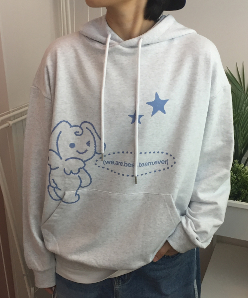 GRAVER（グレーバー）の「[ユニセックス]ANGELIC フードパーカー_3カラー（パーカー・レディース・ブラック/ホワイト/ネイビー・SMALL/MEDIUM/LARGE）」の5枚目の写真