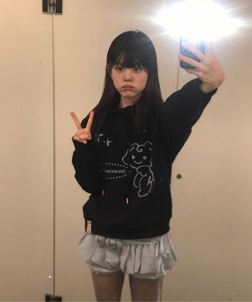 GRAVER（グレーバー）の「[ユニセックス]ANGELIC フードパーカー_3カラー（パーカー・レディース・ブラック/ホワイト/ネイビー・SMALL/MEDIUM/LARGE）」の7枚目の写真