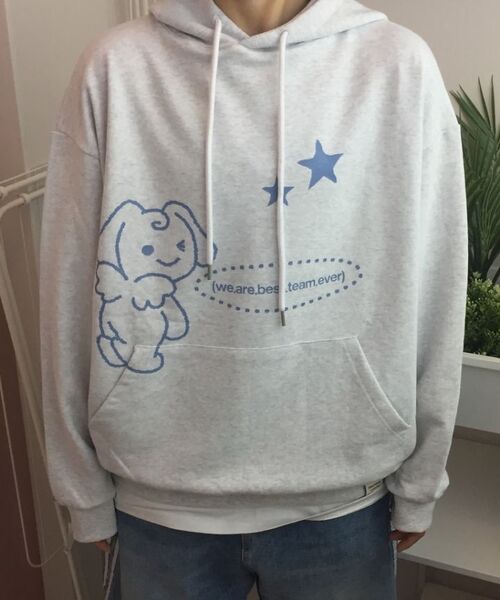GRAVER（グレーバー）の「[ユニセックス]ANGELIC フードパーカー_3カラー（パーカー・レディース・ブラック/ホワイト/ネイビー・SMALL/MEDIUM/LARGE）」の8枚目の写真