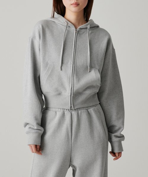 MUSINSA STANDARD WOMAN（ムシンサスタンダードウーマン）の「ウィメンズボリュームクロップフードパーカージップアップ[ミディアムグレー]（パーカー・レディース・その他・SMALL/MEDIUM/LARGE/X-SMALL/X-LARGE）」の17枚目の写真