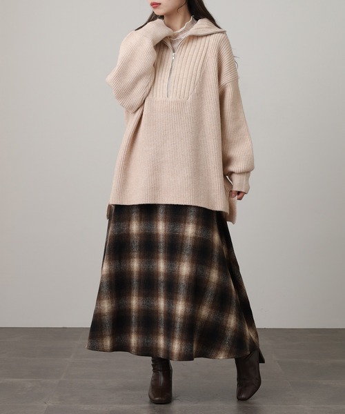 atONE(アットワン)の「ビッグカラー風 ハーフZIP プルオーバーもっちり ニット トップス(ニット/セーター・レディース・ピンク/ベージュ/ブルー/チャコールグレー・F)」の17枚目の写真