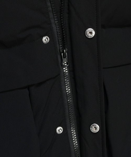 mihns closet（ミンズクローゼット）の「mihns closet (ミンズクローゼット) パデッド ストレッチ スタンドカラー 中綿ベスト（ダウンベスト・メンズ・ブラック/ホワイト・M/LL/L）」の8枚目の写真