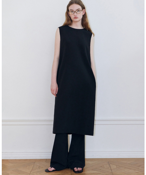 LADY VOLUME(レディーボリューム)の「ミディスリーブレスドレス (ブラック)(ワンピース・レディース・その他・SMALL/MEDIUM)」の1枚目の写真