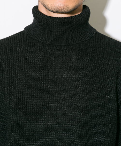 STUDIOUS（ステュディオス）の「【ZOZO限定】 STUDIOUSファインウールワッフルタートルネックニット（ニット/セーター・メンズ・ブラック/カーキ/ホワイト/ネイビー/グレー・2/1/3）」の18枚目の写真