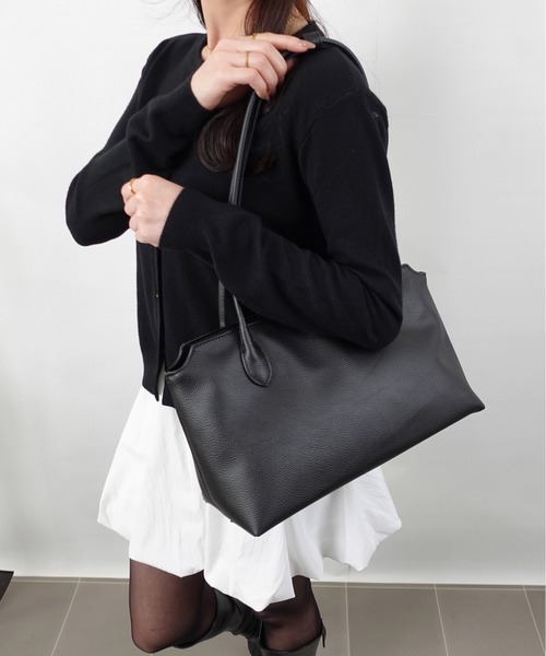 unnu（ユヌ）の「PUスクエアボストン（ボストンバッグ・レディース・ブラック/ダークブラウン・F）」の10枚目の写真