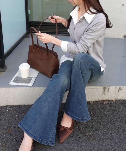 unnu（ユヌ）の「PUスクエアボストン（ボストンバッグ・レディース・ブラック/ダークブラウン・F）」の4枚目の写真