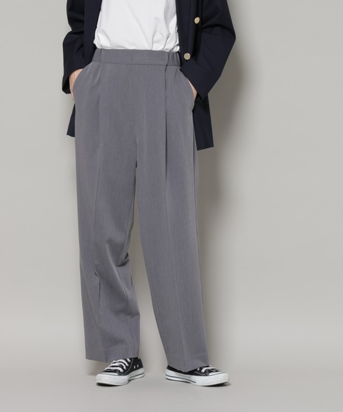 NANO universe（ナノユニバース）の「ワンタックセンタープレスストレートパンツ（スラックス・レディース・グレー/ブラック/ベージュ・FREE）」の4枚目の写真