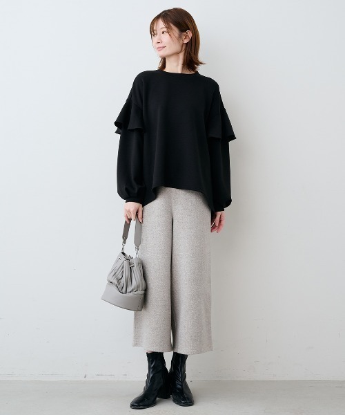 IEDIT（イディット）の「ＩＥＤＩＴ　ひらっと華やかなダンボールスウェット（スウェット・レディース・ブラック/ベージュ・L/M/LL/3L/S）」の10枚目の写真