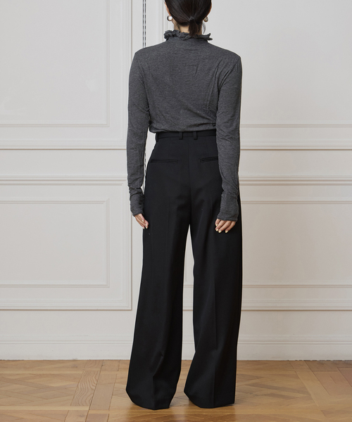 IENA LA BOUCLE（イエナラブークル）の「《追加》IENA LA BOUCLE フリルヘンリーネックカットソー（Tシャツ/カットソー・レディース・グレー・FREE）」の11枚目の写真