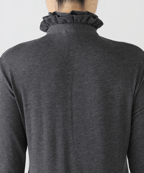 IENA LA BOUCLE(イエナラブークル)の「《追加》IENA LA BOUCLE フリルヘンリーネックカットソー(Tシャツ/カットソー・レディース・グレー/ホワイト・FREE)」の11枚目の写真