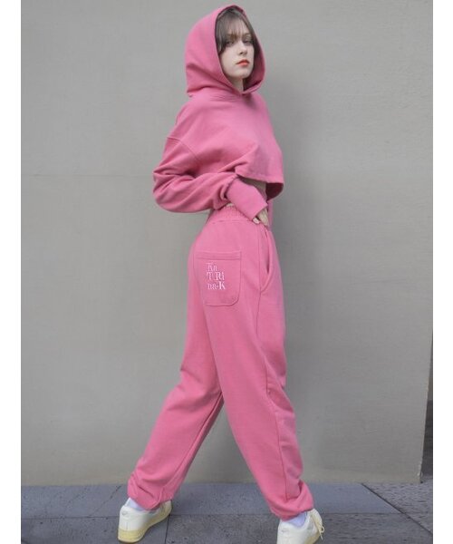 KATRINA K(カトリーナケイ)の「オーバーサイズレタリングロゴワイドジョガーパンツ-スノーメランジグレー(スウェットパンツ・レディース・グレー・FREE)」の7枚目の写真