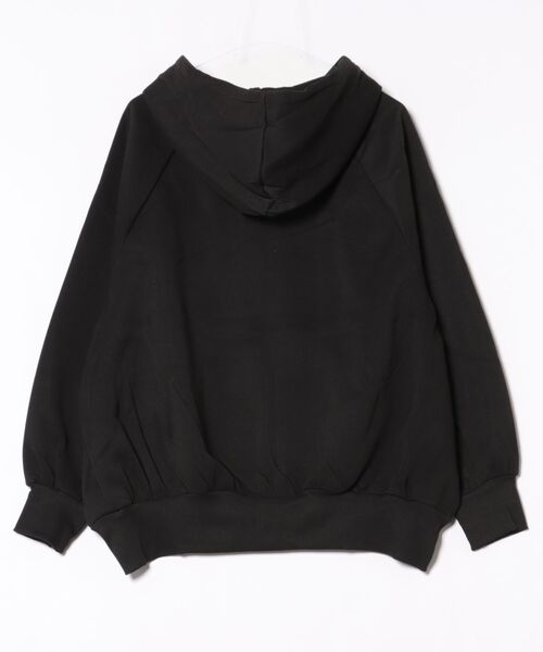 BELLUNA PLUS（ベルーナ）の「裏起毛素材ビッグシルエットジップパーカー（パーカー・レディース・アイボリー/ブラック・MEDIUM）」の9枚目の写真