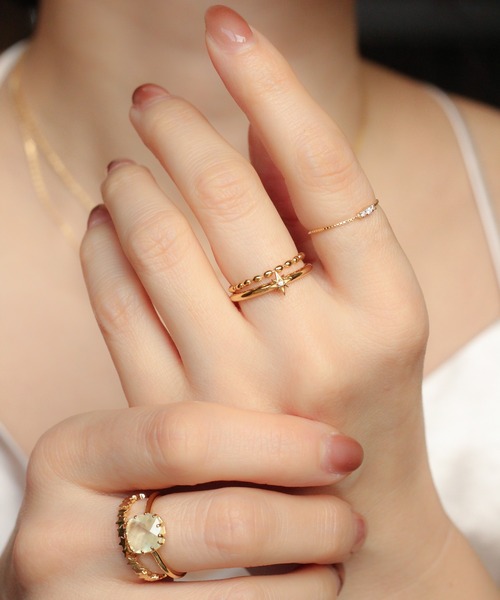 NOIR DE POUPEE（ノワールドプーペ）の「【WEB限定】K18vermeil ダイヤモンド 3石チェーンリング（リング・レディース・ゴールド・#3/#5/#7/#9/#11/#13/#15）」の3枚目の写真