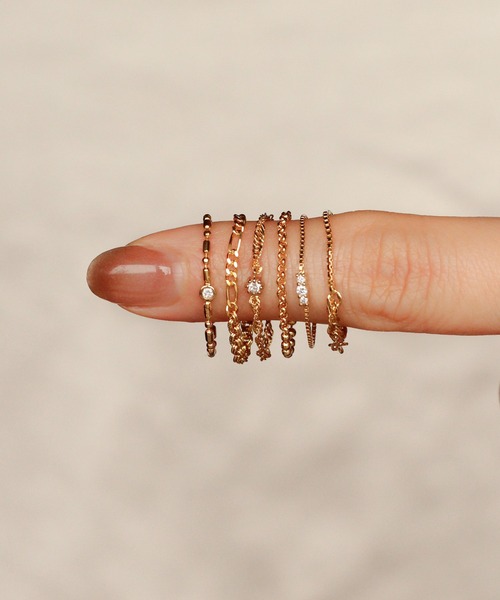 NOIR DE POUPEE（ノワールドプーペ）の「【WEB限定】K18vermeil ダイヤモンド 3石チェーンリング（リング・レディース・ゴールド・#3/#5/#7/#9/#11/#13/#15）」の7枚目の写真