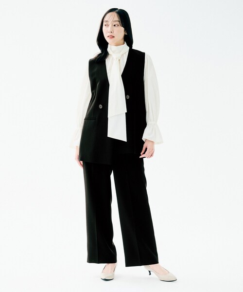 UNTITLED(アンタイトル)の「【洗える/ストレッチ性/セットアップ可】バックラッフルジレ(ベスト・レディース・ネイビー/ブラック・00/02/04/44/48)」の14枚目の写真