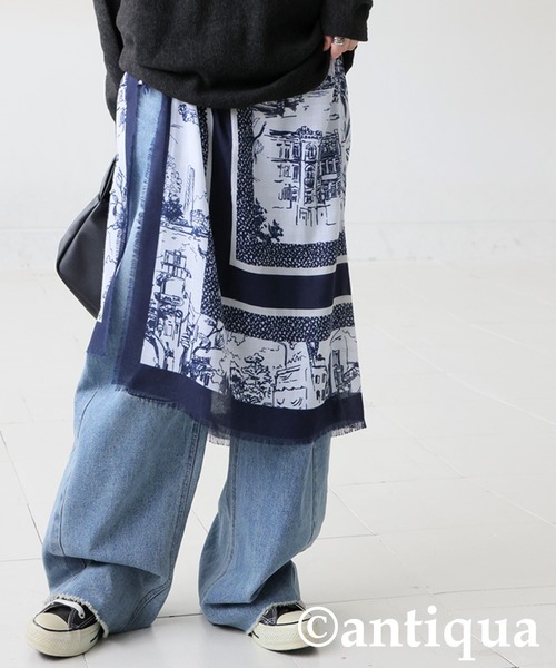 antiqua（アンティカ）の「街並み柄 大判スカーフ（ストール/ショール・レディース・ネイビー・FREE）」の9枚目の写真