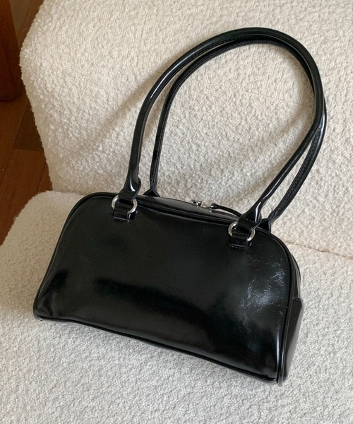 FINEnough(ファインナフ)の「アウトポケットミニボストンバッグ(ショルダーバッグ・レディース・シルバー/ブラック/ブラウン/レッド・FREE)」の11枚目の写真
