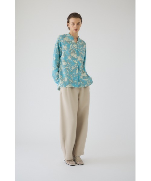 RIM.ARK(リムアーク)の「Air turbulence painting blouse エアタービュランス ペインティングブラウス(シャツ/ブラウス・レディース・ライトブルー/ネイビー・FREE)」の6枚目の写真