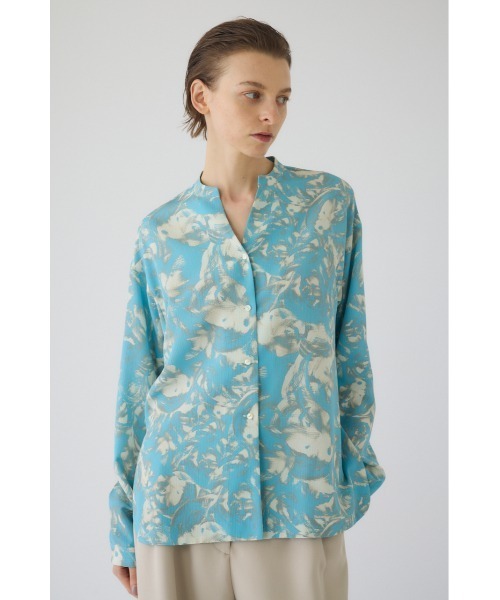 RIM.ARK(リムアーク)の「Air turbulence painting blouse エアタービュランス ペインティングブラウス(シャツ/ブラウス・レディース・ライトブルー/ネイビー・FREE)」の9枚目の写真