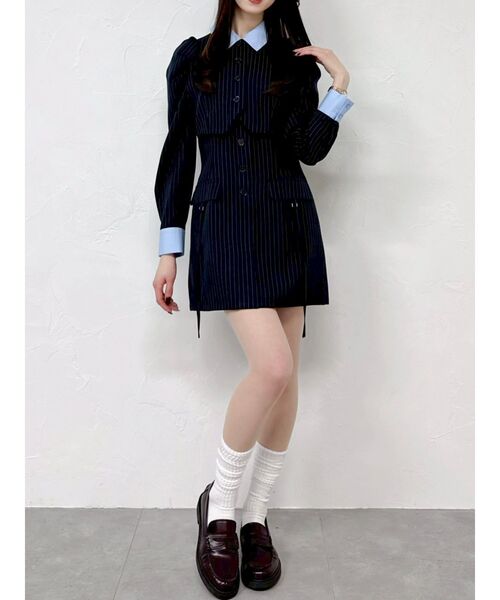 dazzlin（ダズリン）の「パフスリーブレイヤードミニワンピース（ワンピース・レディース・ベージュ/ネイビー/グレー/オフホワイト・MEDIUM/SMALL）」の10枚目の写真