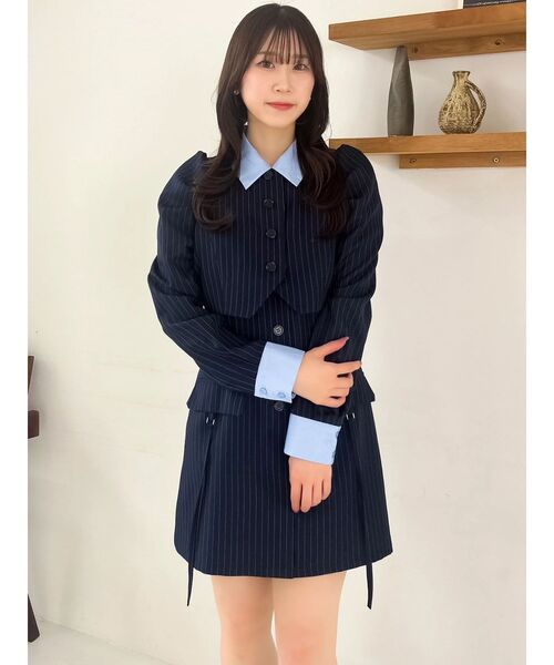 dazzlin（ダズリン）の「パフスリーブレイヤードミニワンピース（ワンピース・レディース・ベージュ/ネイビー/グレー/オフホワイト・MEDIUM/SMALL）」の7枚目の写真