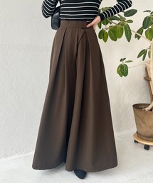 スカーチョ タックデザインスーパーワイドパンツ