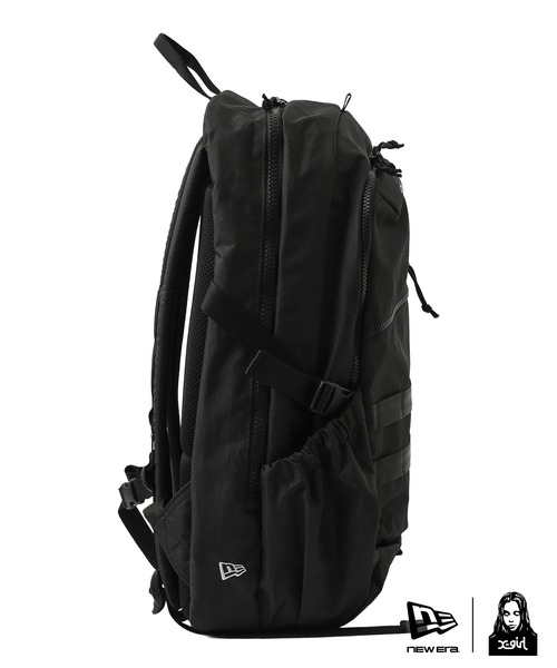 NEW ERA(ニューエラ)の「X-girl × NEW ERA(R) OVAL LOGO RUBBER PATCH URBAN PACK(バックパック/リュック・レディース・ブラック・ONE SIZE)」の3枚目の写真