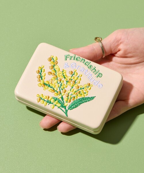 BIRTHDAY BAR（バースデイバー）の「flower刺繍ケース（ポーチ・レディース・イエロー/ピンク/シルバー・0）」の4枚目の写真