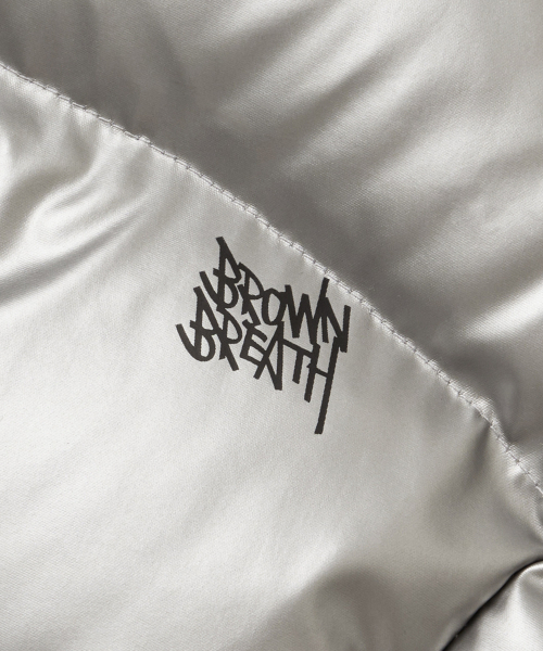 BROWNBREATH(ブラウンブレス)の「W CROP HOODIE DOWN JUMPER - SILVER(ダウンジャケット/コート・レディース・その他・S)」の4枚目の写真