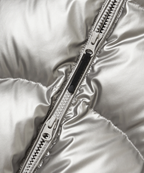 BROWNBREATH(ブラウンブレス)の「W CROP HOODIE DOWN JUMPER - SILVER(ダウンジャケット/コート・レディース・その他・S)」の6枚目の写真