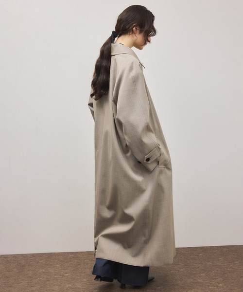 ADAM ET ROPE'（アダムエロペ）の「【サステナブル】バルマカーンマキシコート（ステンカラーコート・レディース・ベージュ・36/38）」の9枚目の写真