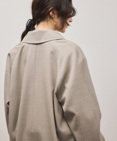 ADAM ET ROPE'（アダムエロペ）の「【サステナブル】バルマカーンマキシコート（ステンカラーコート・レディース・ベージュ・36/38）」の10枚目の写真