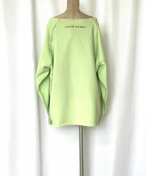 Q(キュー)の「ボートネックラグラン裏毛スウェット(スウェット・レディース・チャコールグレー/ライム・MEDIUM)」の8枚目の写真