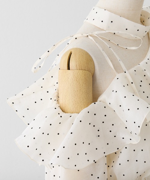 one after another NICE CLAUP（ワンアフターアナザーナイスクラップ）の「2WAYワンショルブラウス（シャツ/ブラウス・レディース・ミント/ピンクベージュ/ブラック/ドット・FREE）」の6枚目の写真