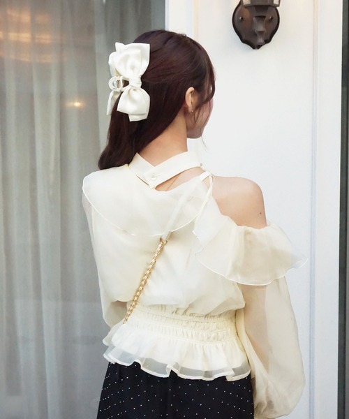 one after another NICE CLAUP（ワンアフターアナザーナイスクラップ）の「2WAYワンショルブラウス（シャツ/ブラウス・レディース・ミント/ピンクベージュ/ブラック/ドット/イエロー系その他/アイボリー・FREE）」の20枚目の写真