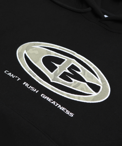 CRIGUN(クリガン)の「CAMO APPLIQUE HOODIE BLACK(パーカー・レディース・ブラック・MEDIUM/LARGE/X-LARGE/XX-LARGE)」の6枚目の写真