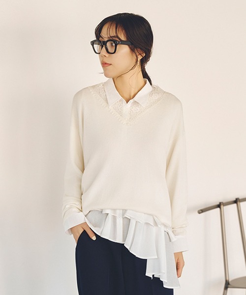 studio CLIP(スタディオクリップ)の「【daily CLIP】アシメフリフリシャツ(シャツ/ブラウス・レディース・ホワイト/ライトグリーン/チャコール・FREE)」の1枚目の写真