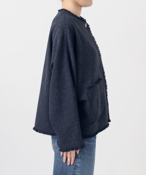 journal standard L'essage(ジャーナルスタンダードレサージュ)の「カラミTWEEDドルマンジャケット(ノーカラージャケット・レディース・チャコールグレー/ネイビー・FREE)」の17枚目の写真