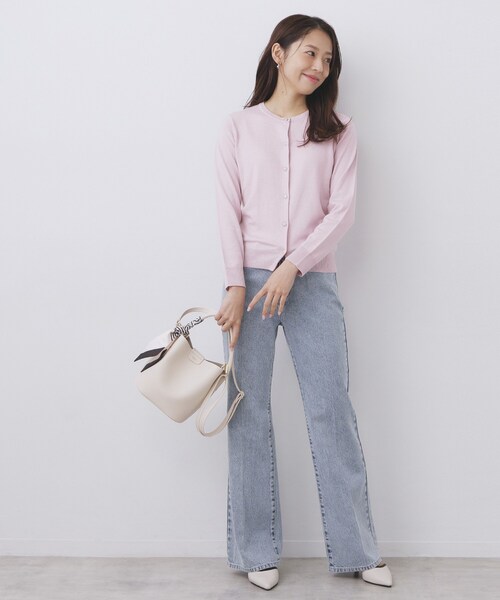 index（インデックス）の「柄編みクルーネックカーディガン【洗濯機OK】《7col》（カーディガン/ボレロ・レディース・ピンク/グリーン系5/チャコール/ホワイト系9/ネイビー/ブルー/ナチュラル・38/36/42/40）」の13枚目の写真