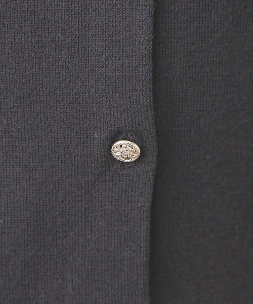 index（インデックス）の「柄編みクルーネックカーディガン【洗濯機OK】《7col》（カーディガン/ボレロ・レディース・ピンク/グリーン系5/チャコール/ホワイト系9/ネイビー/ブルー/ナチュラル・38/36/42/40）」の20枚目の写真